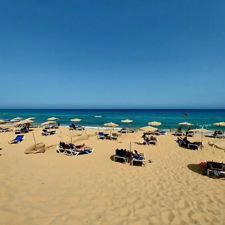 Апартаменты Amplio En La Playa Del Esquinzo *